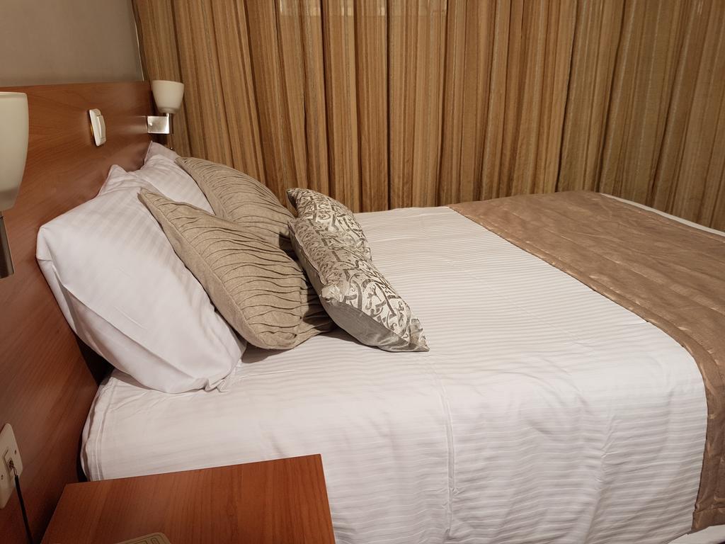 Glaros Otel 2*